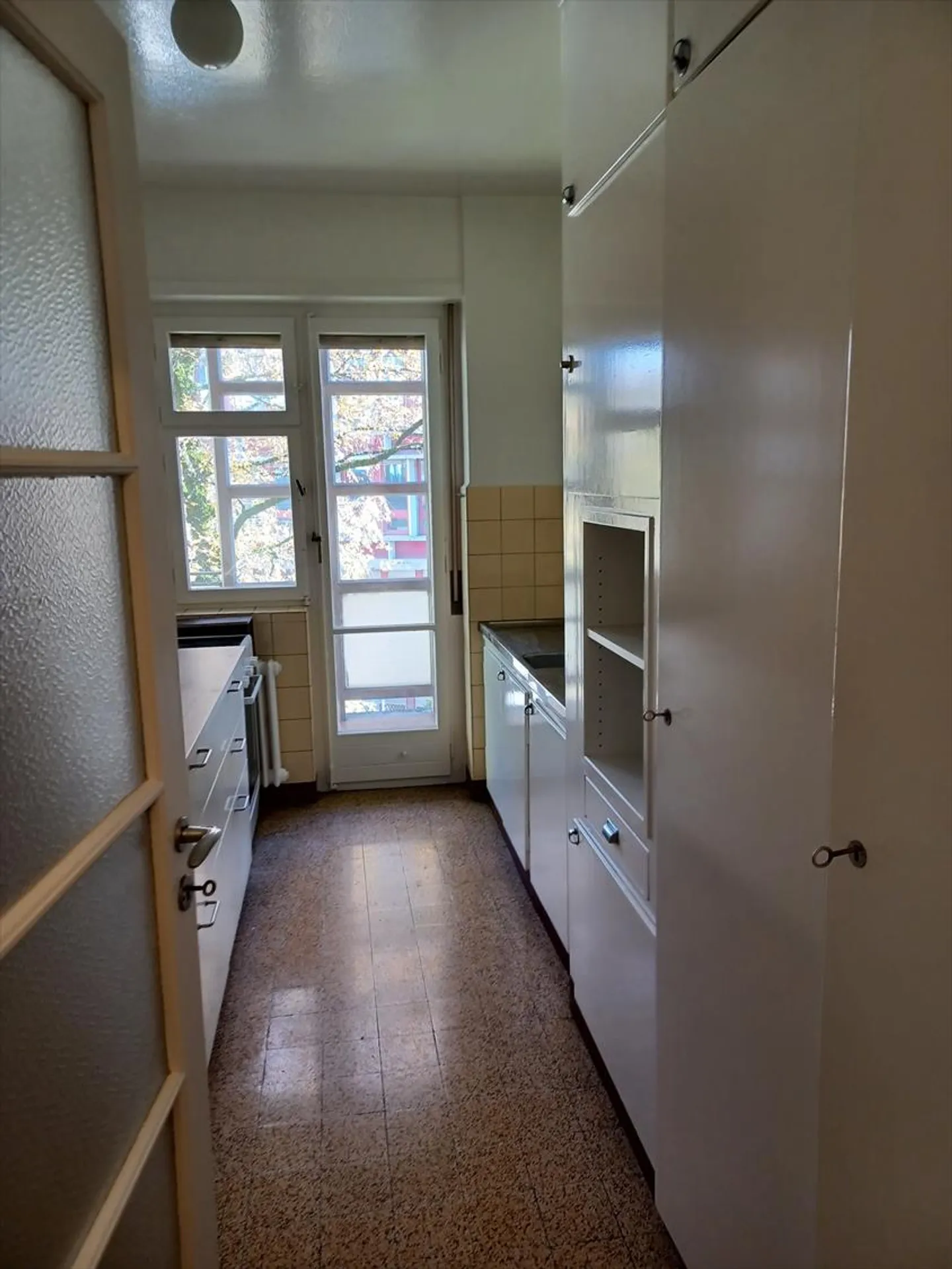 pleasant apartment - Photo 5 of 8