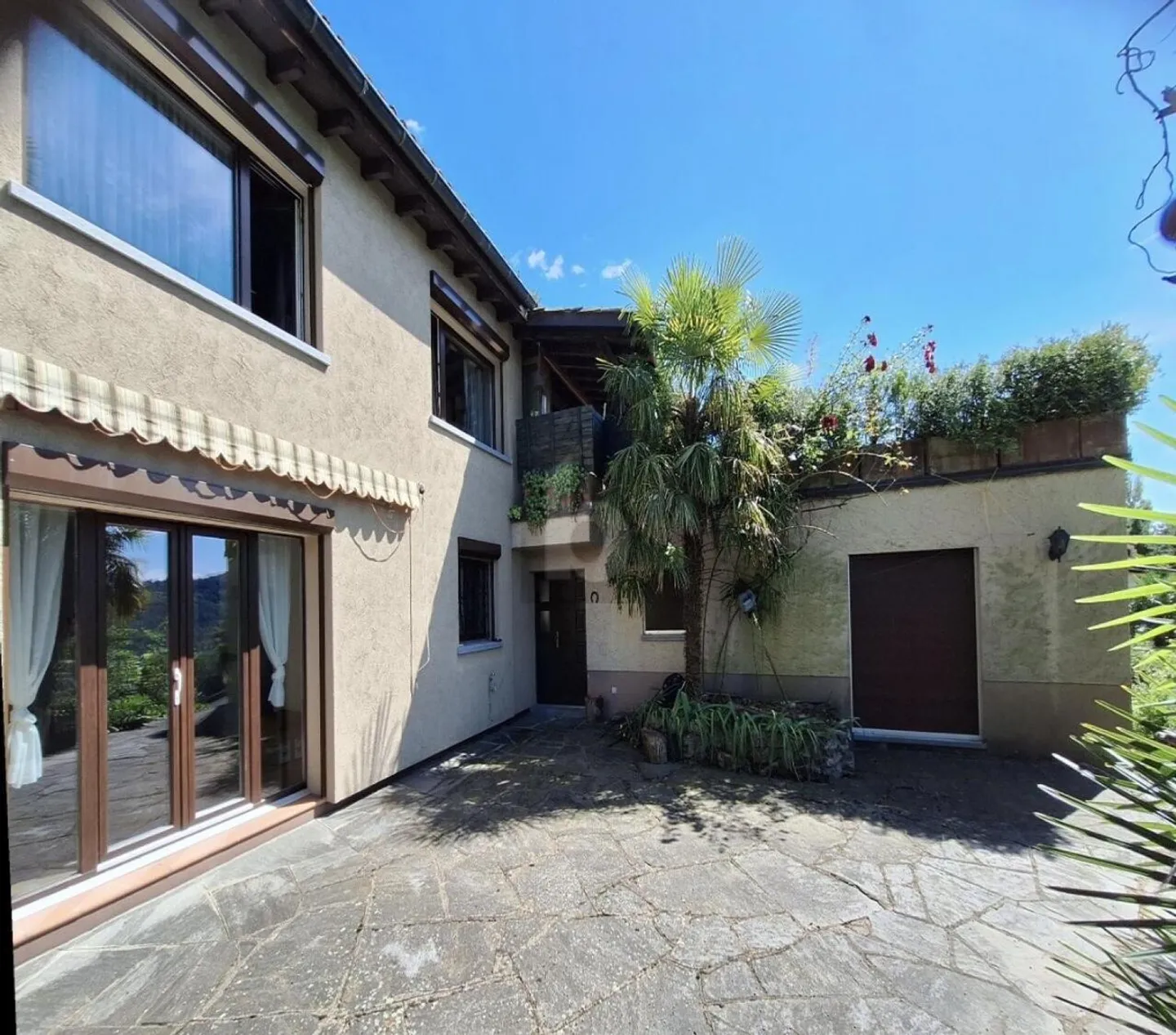 Prächtige Villa mit Pool - Foto 4 von 6