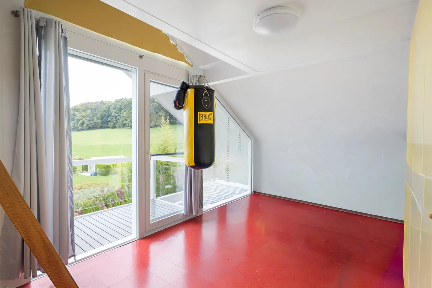 Propriété de rêve avec piscine et beaucoup d'espace - Photo 8 sur 14