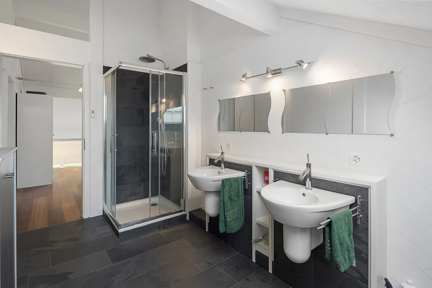 Propriété de rêve avec piscine et beaucoup d'espace - Photo 10 sur 14