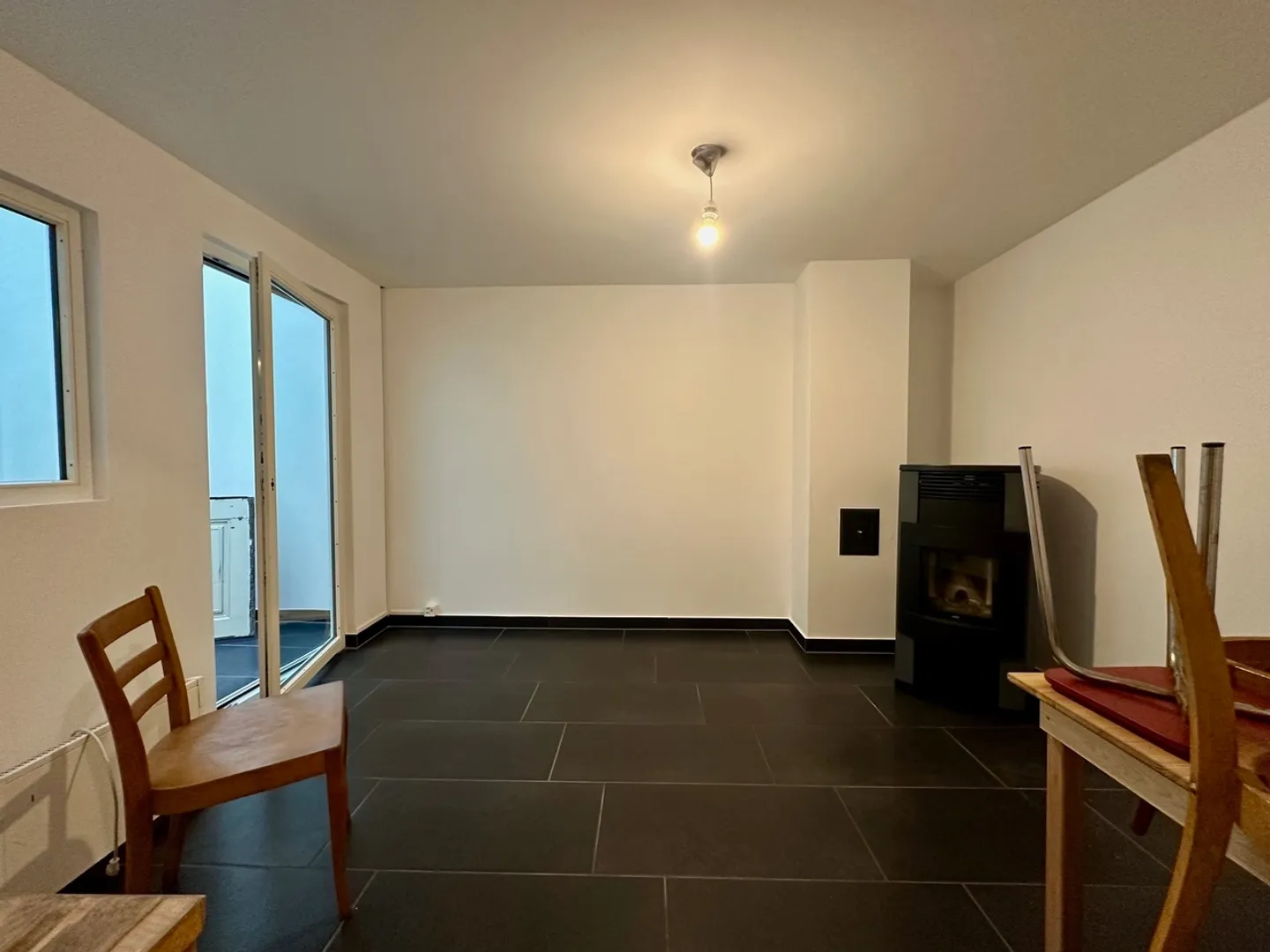 Charming, freshly renovated apartment for rent in Waldenburg - Photo 7 of 7