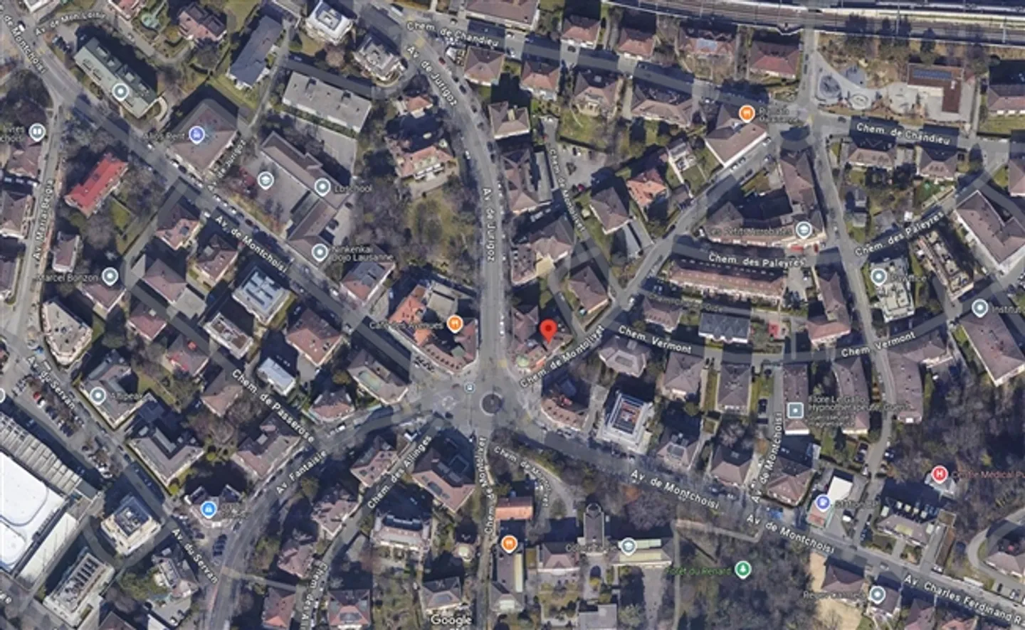 Outdoor parking space for rent - Photo 1 of 1