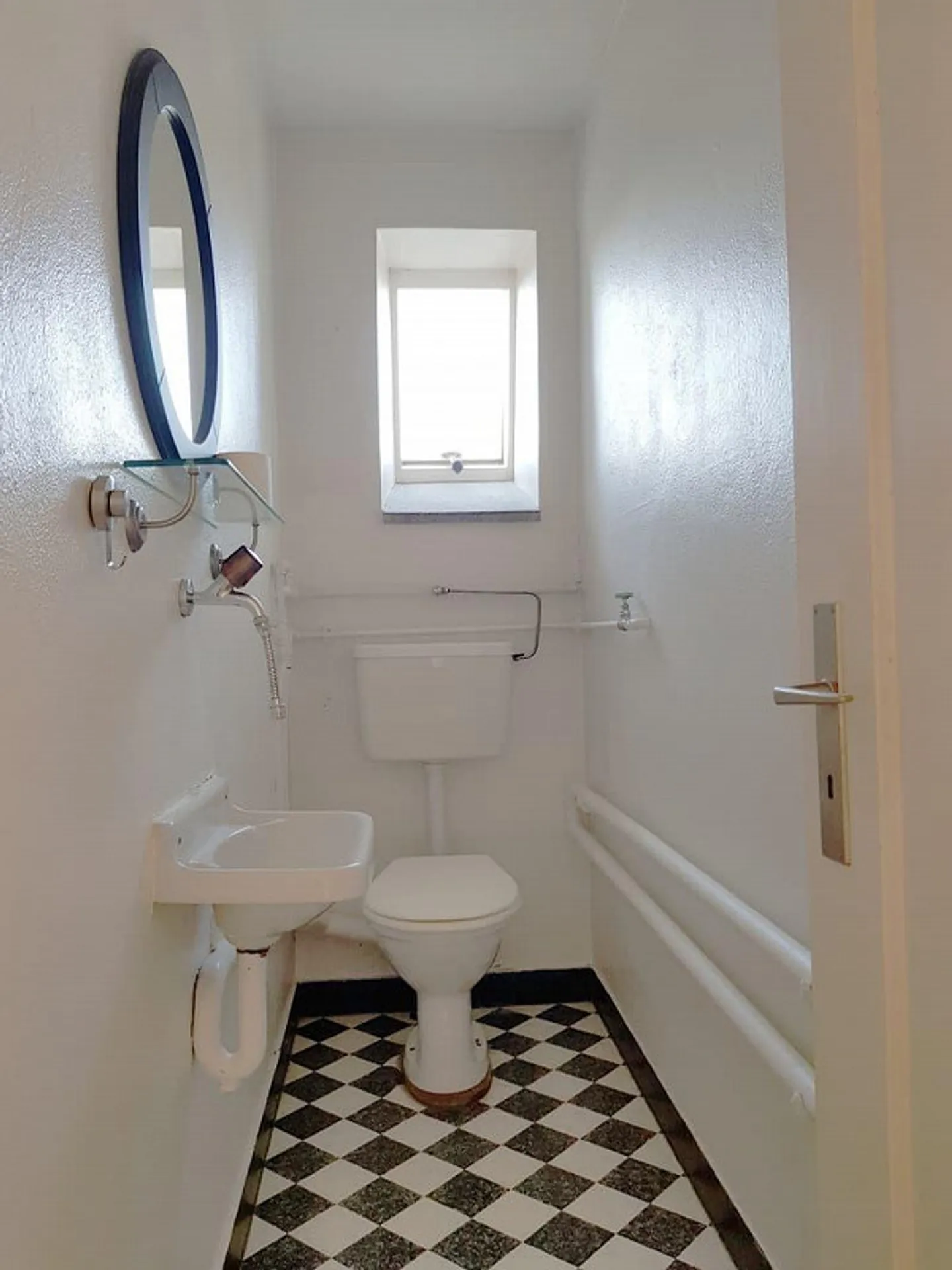 Appartement ancien près de la ville de Baden - Photo 8 sur 10