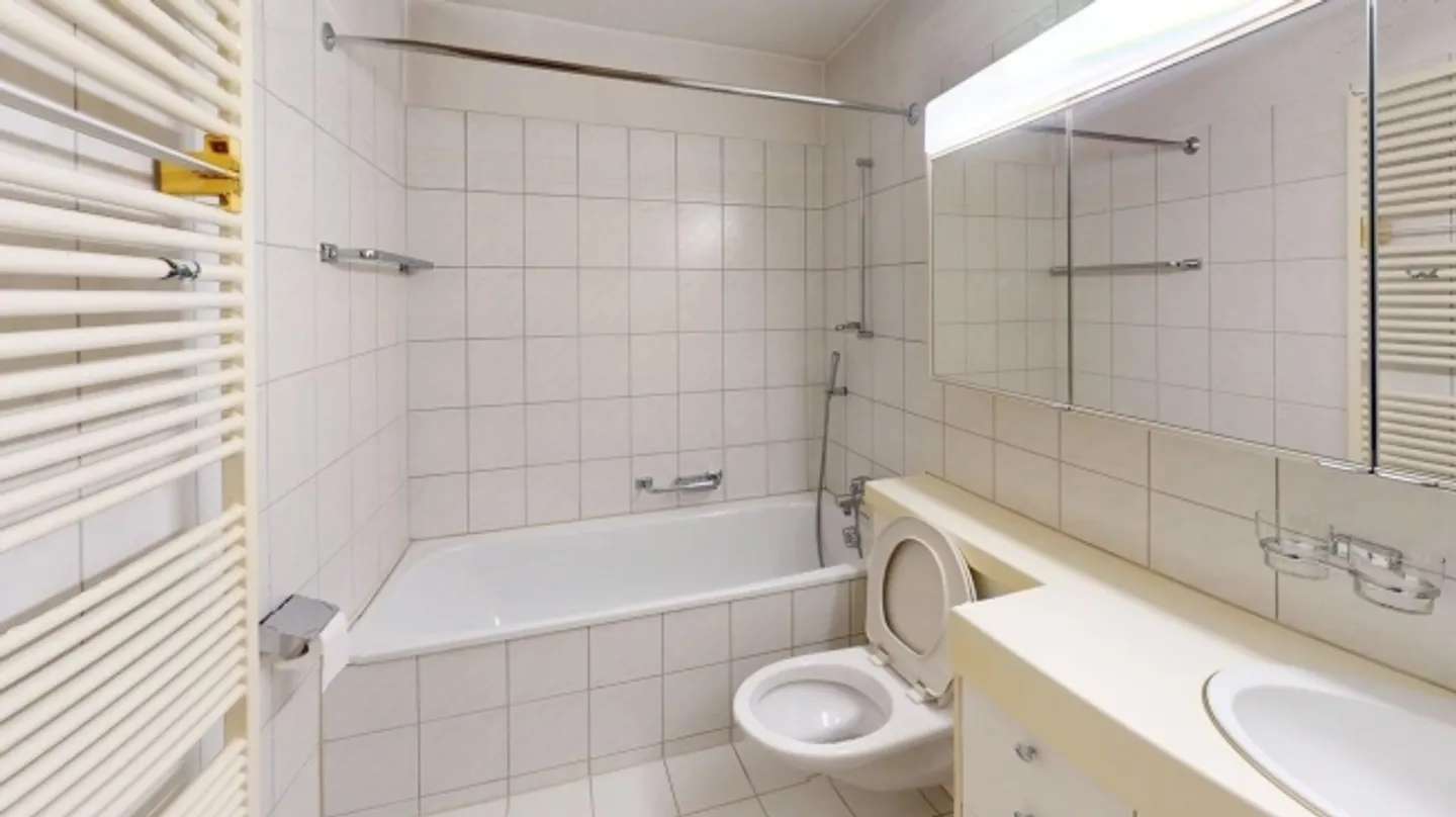 Central 3-room apartment - limited until 31.01.2026 - Photo 9 of 10