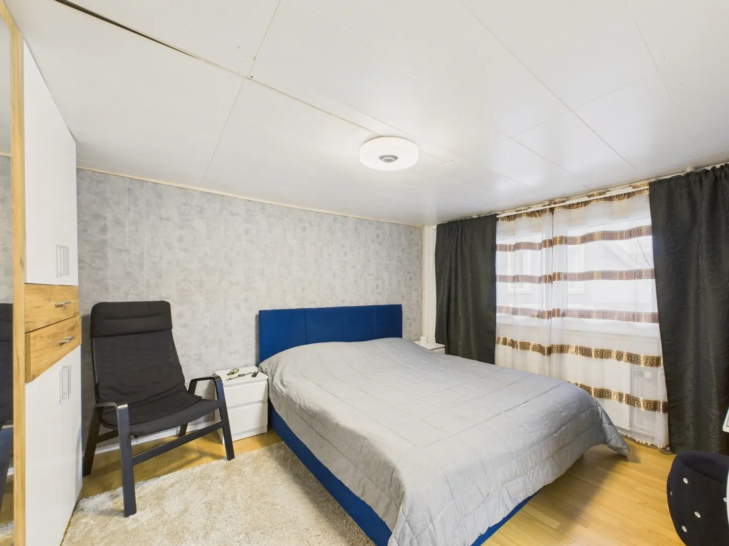 Incantevole casa a schiera di 5,5 stanze con molto spazio per la famiglia - Foto 6 di 12