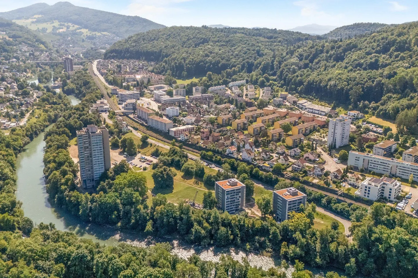 Vicino alla città con giardino e grande potenziale - Foto 3 di 4