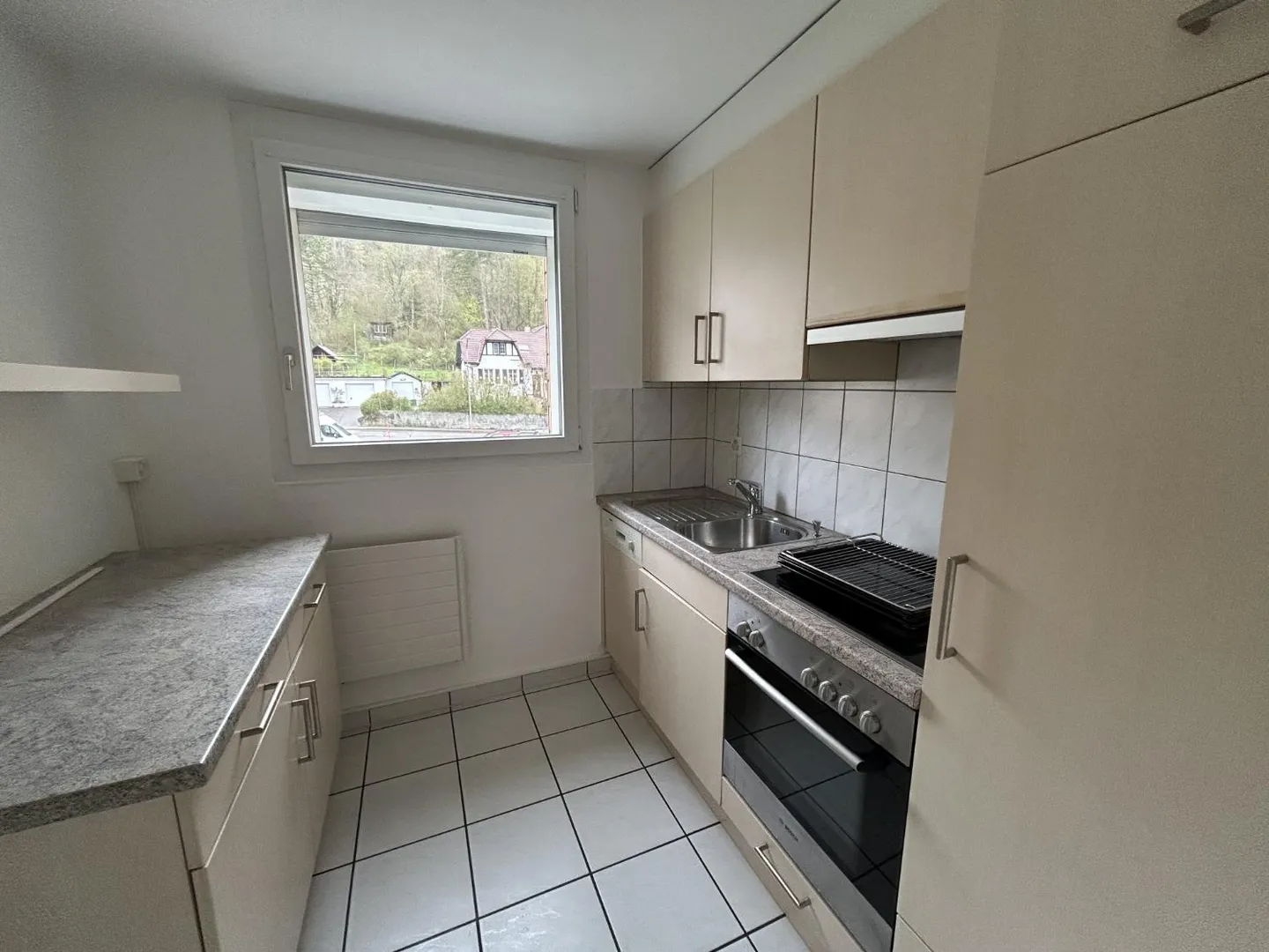 In affitto: appartamento 3.5 locali con balcone - Tivoli 52, St-Imier - Foto 3 di 9