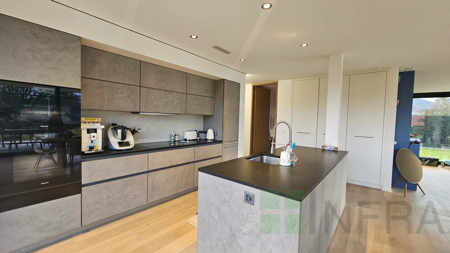 Außergewöhnliche Gartenwohnung von 170 m² in einer zeitgenössischen Residenz - Foto 5 von 19