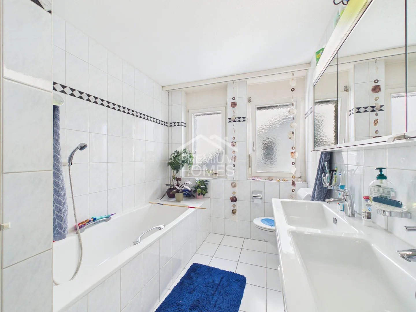 Geräumige Wohnung mit Balkon - Foto 4 von 7