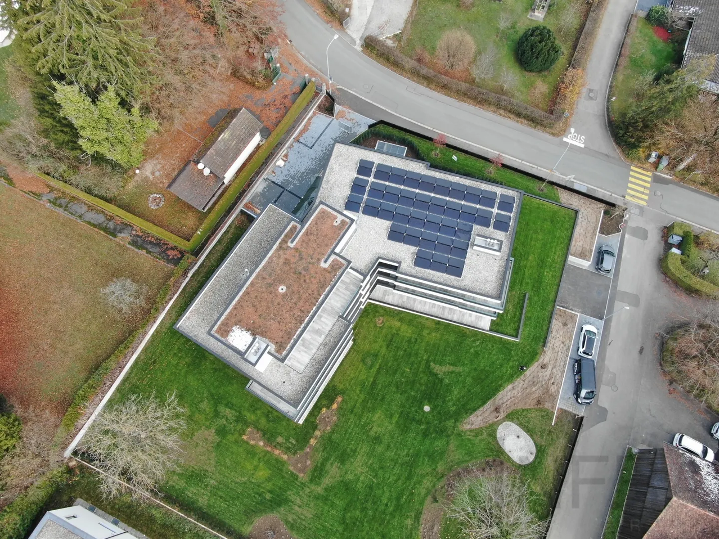 Außergewöhnliche Gartenwohnung von 170 m² in einer zeitgenössischen Residenz - Foto 15 von 19