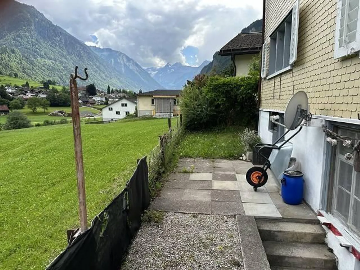 «7-Zimmer-Einfamilienhaus an sehr ruhiger, sonniger Aussichtslage mit kleinem Garten» - Foto 26 von 37
