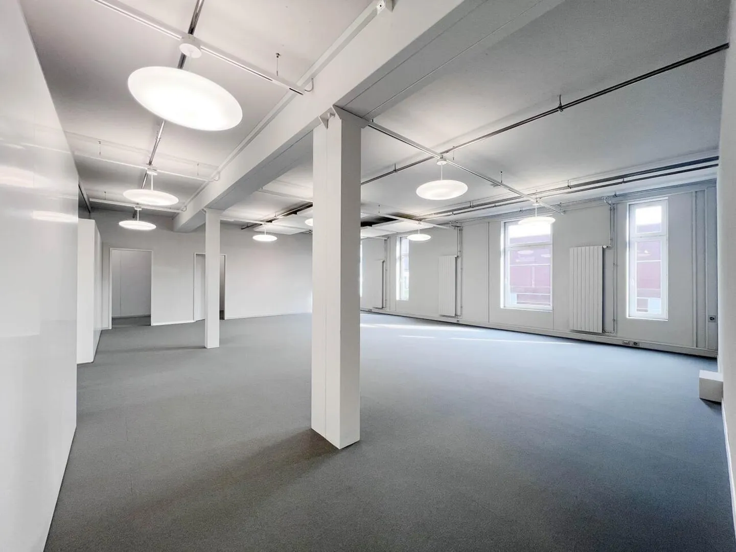 Commercial premises for rent in Boujean – flexibility and accessibility - Photo 12 of 16