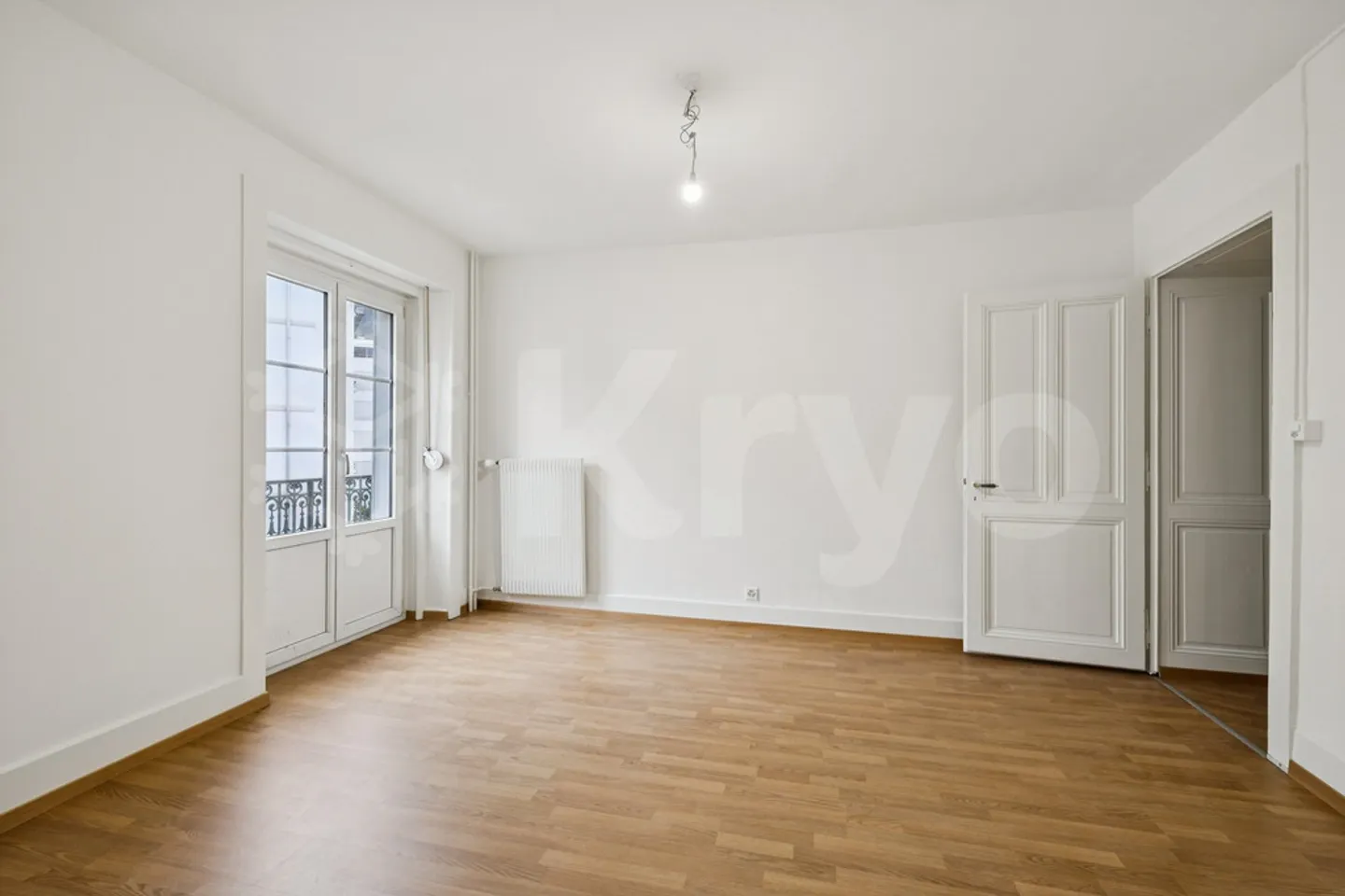 Magnificent 5-room apartment renovated in the heart of Montreux - Photo 6 of 10