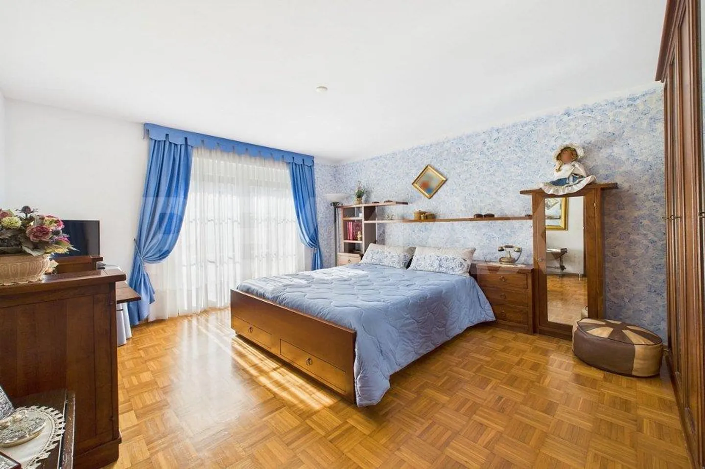 Maison jumelée élégante avec beau jardin à Bedano - Photo 8 sur 13