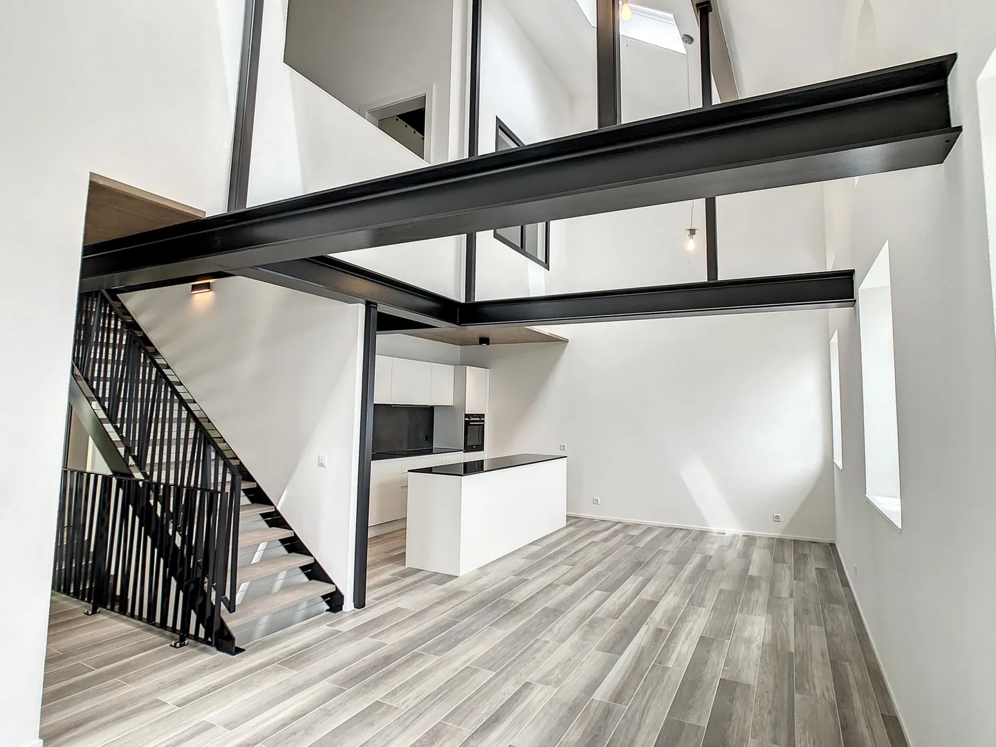Duplex à louer - Photo 2 sur 13