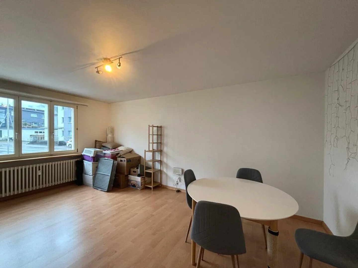 Appartement 3 pièces confortable - Photo 3 sur 9