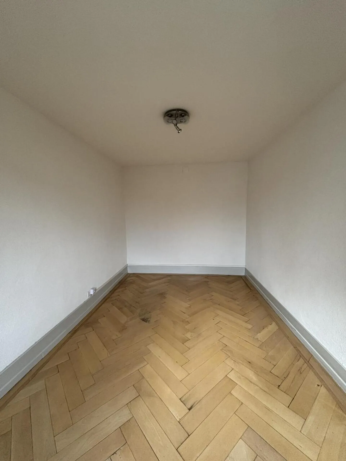Bright apartment in the city center - Photo 3 of 10