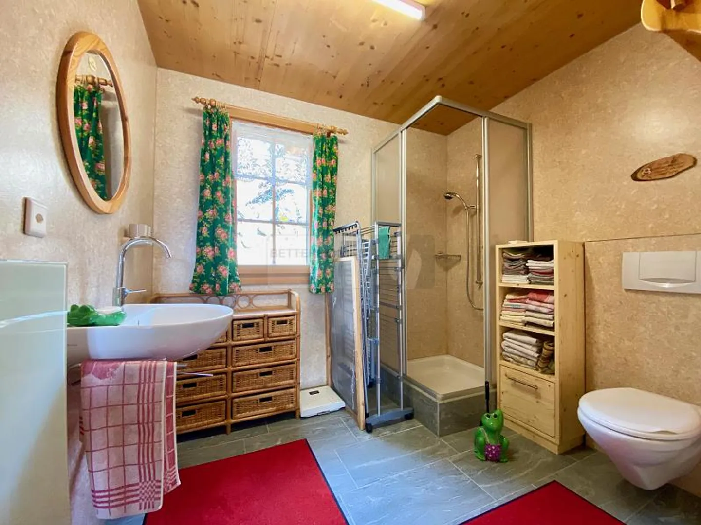 ALPINE RETREAT WITH SUN TERRACE - Photo 5 of 6