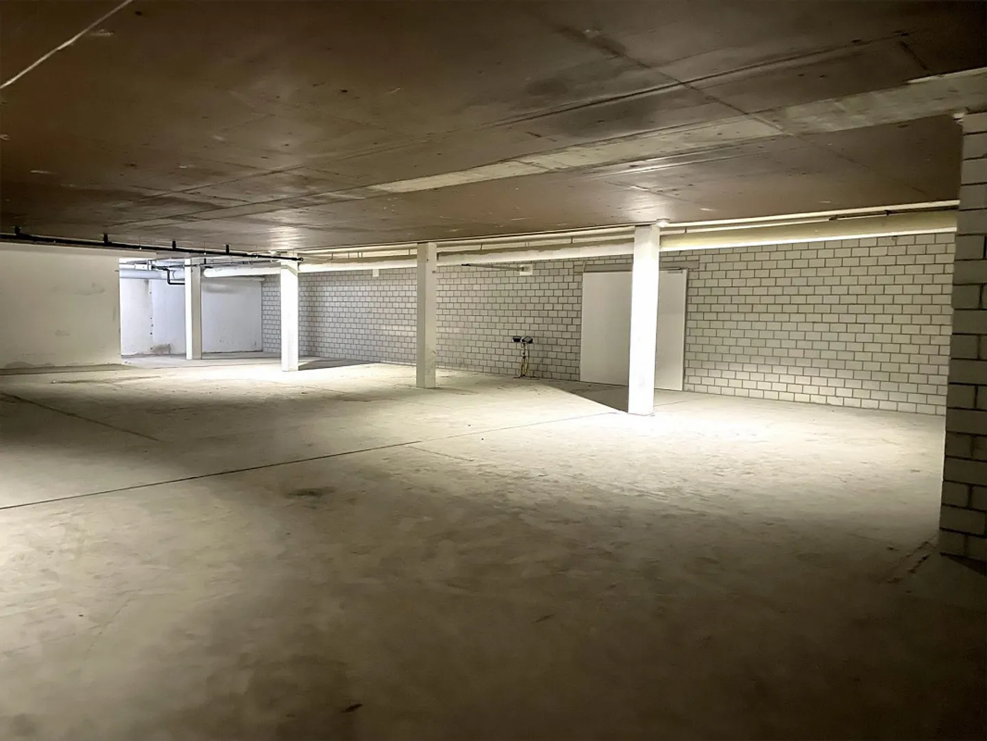 Salles de stockage à louer - Photo 1 sur 1