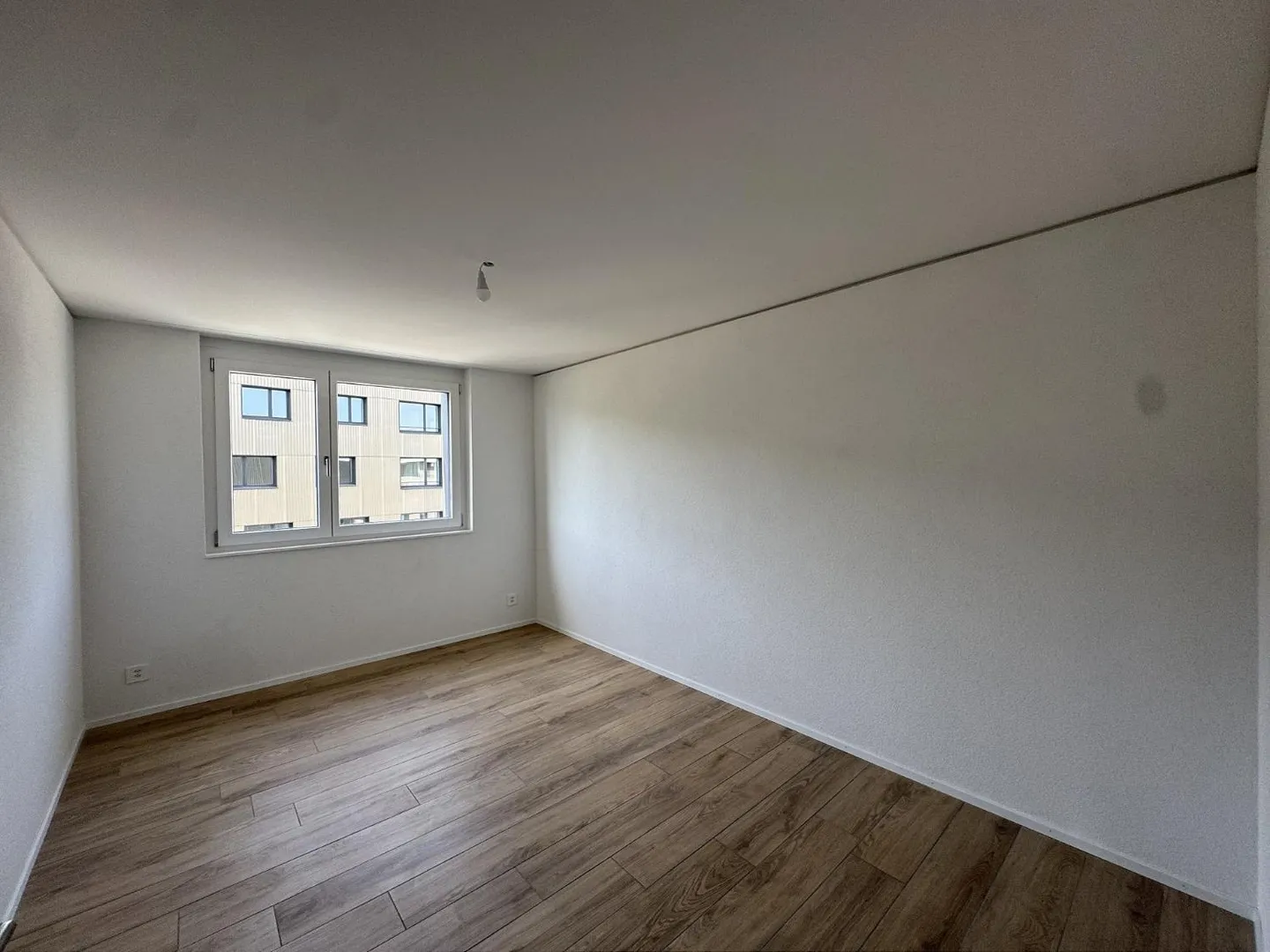 Appartamento 4.5 stanze - Foto 7 di 8