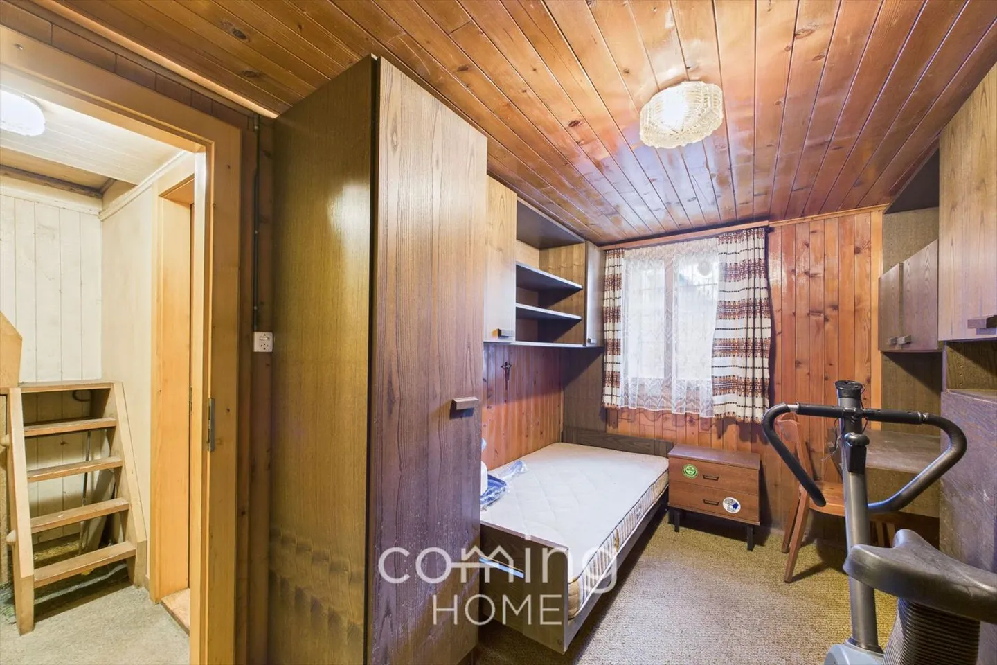 Cozy chalet with charm and potential in Eisten - Photo 9 of 12