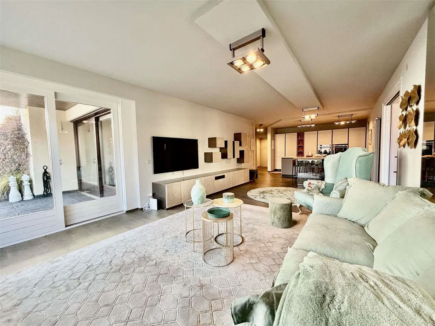 Appartement 3.5 pièces avec vue sur le lac à Porza (Lugano) à louer - Photo 2 sur 13