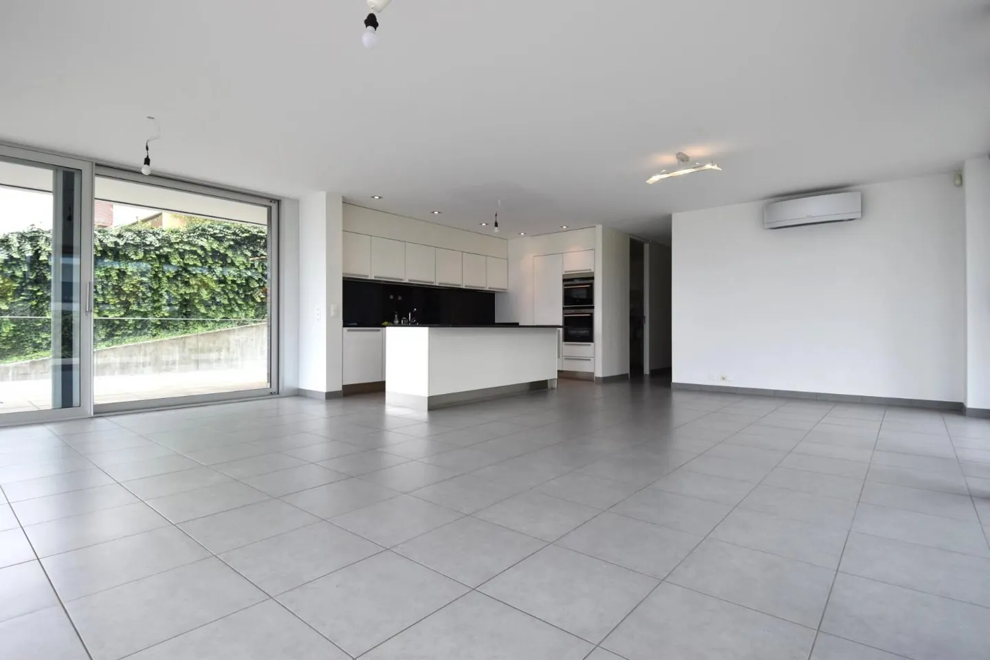 Wunderschöne 5.5-Zimmer-Luxuswohnung - Foto 1 von 12