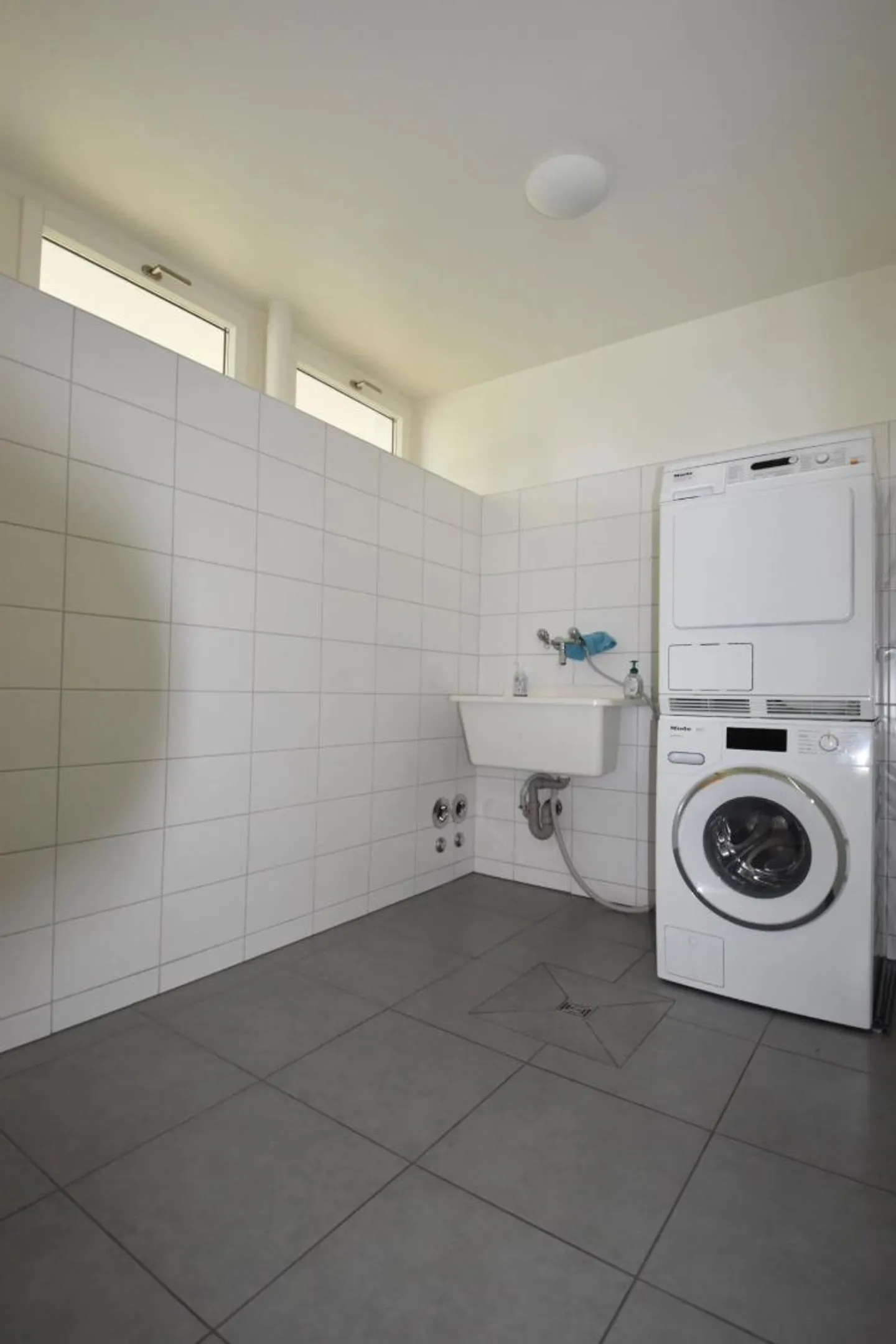 Wunderschöne 5.5-Zimmer-Luxuswohnung - Foto 10 von 12
