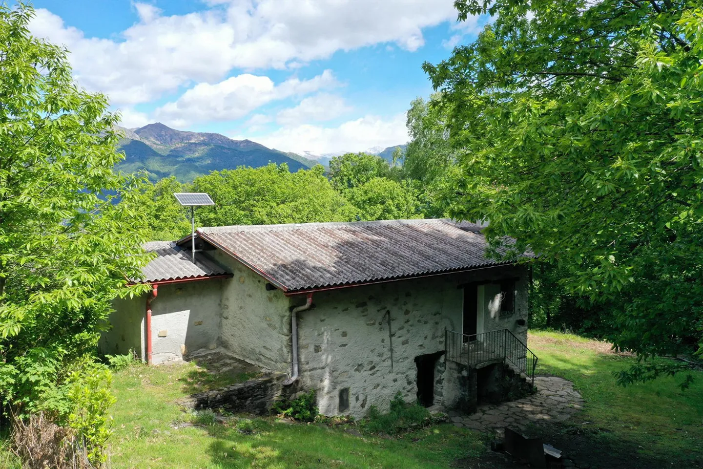 Maison en pierre rustique du Tessin à Vairano - Idylle naturelle - Photo 1 sur 17