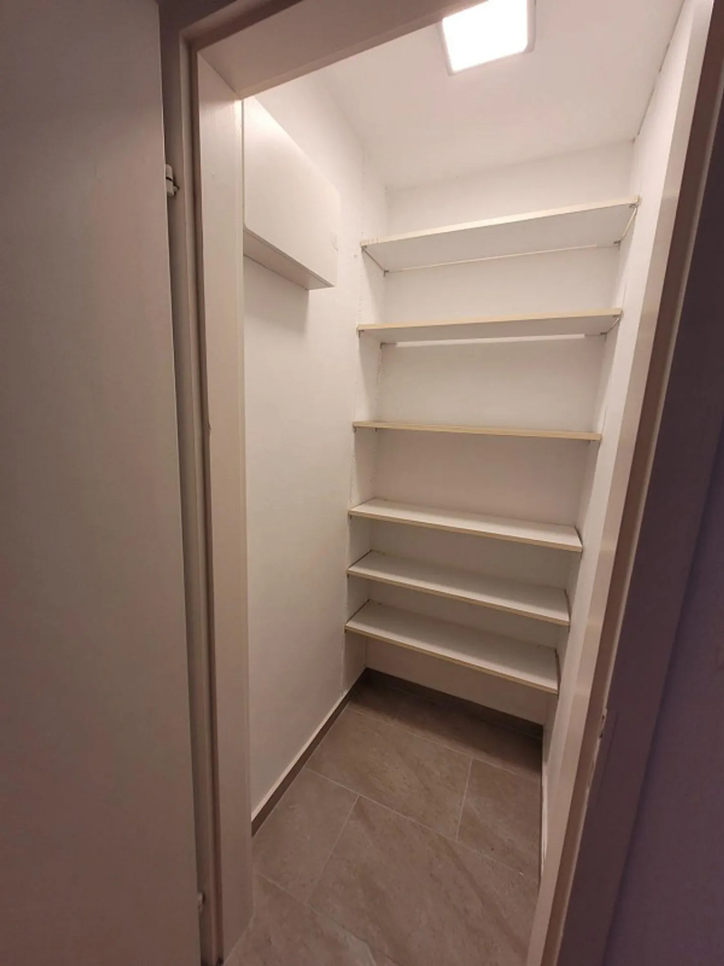 Appartement de 4,5 pièces au bord du lac - Photo 12 sur 12