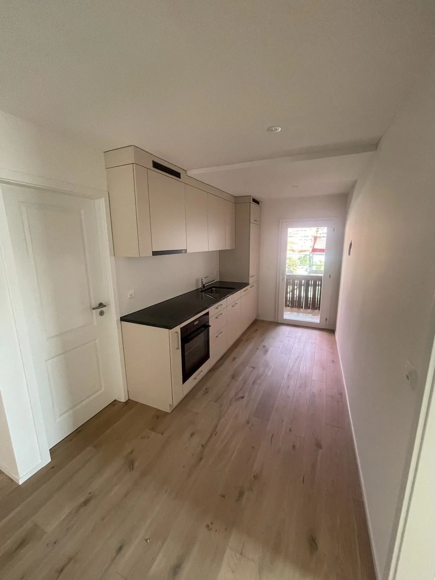 3.5-room maisonette for rent in the historic center of Klingnau! - Photo 7 of 14