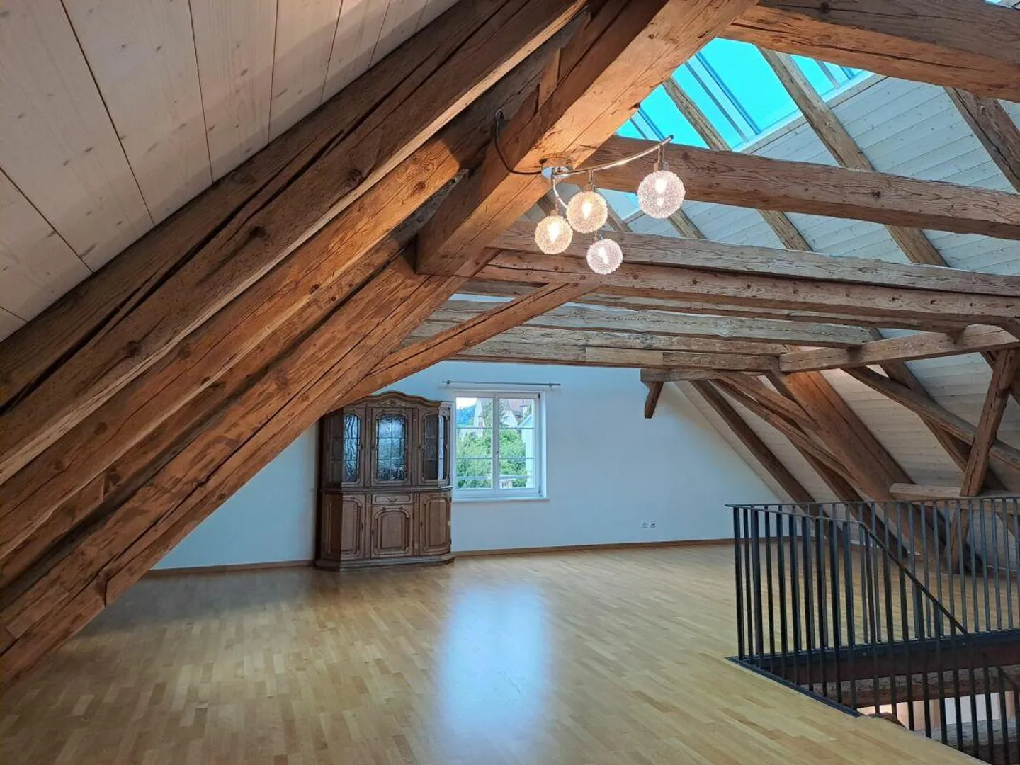 Charmante Maisonettewohnung in erster Reihe am See - Foto 5 von 11