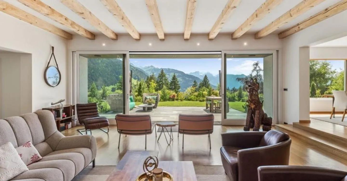 Spacious chalet with heated pool and stunning view of the Alps - Photo 3 of 12