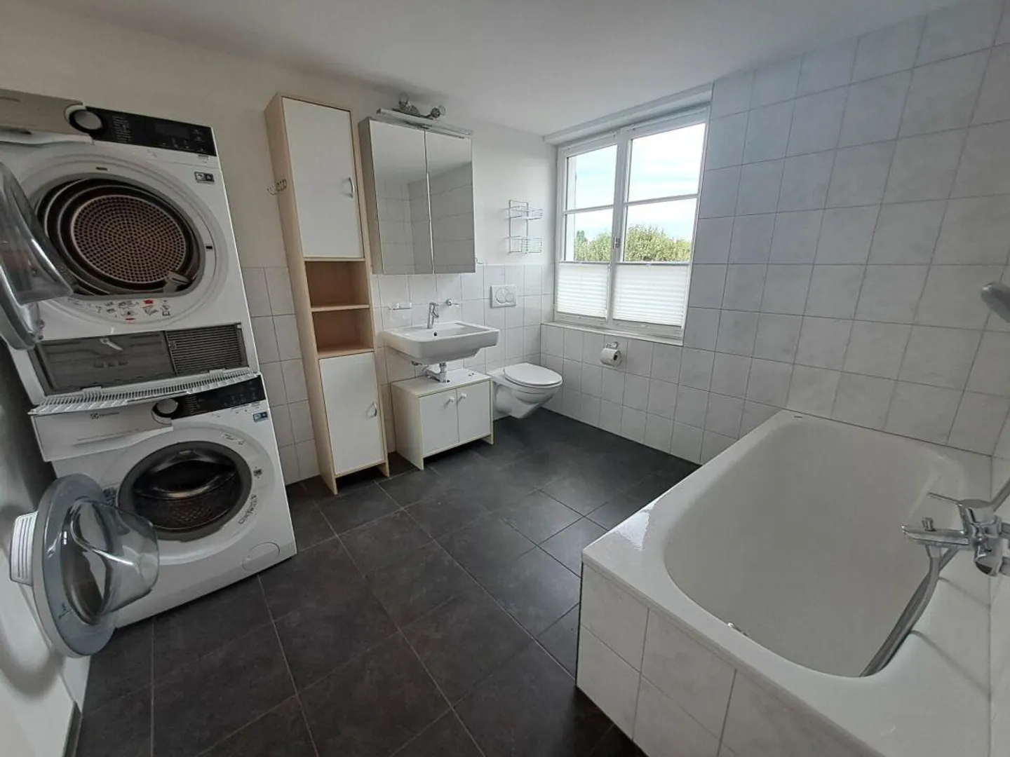 Charmante Maisonettewohnung in erster Reihe am See - Foto 6 von 11