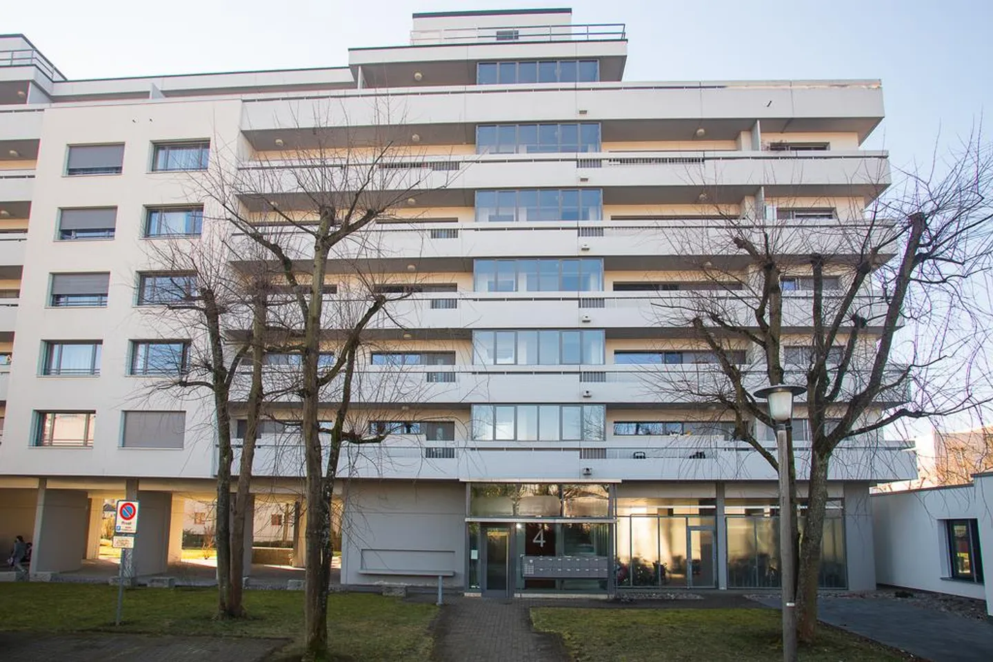 Appartement spacieux avec vue dans le quartier Mischeli - Photo 1 sur 9