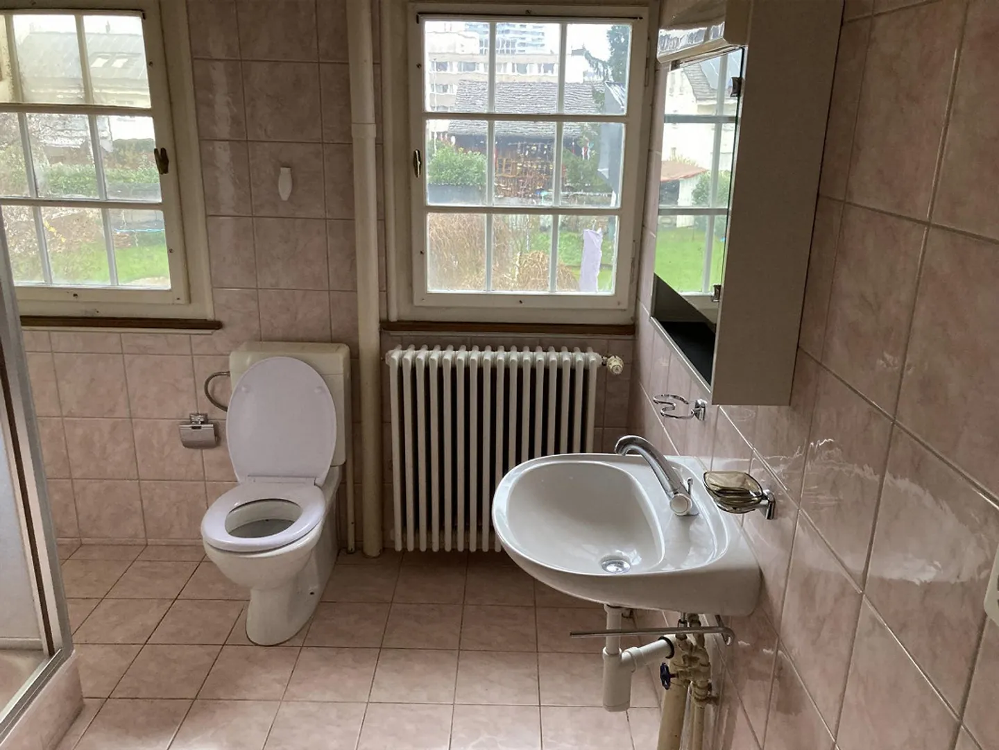 10 Stanze - Casa Unifamiliare a 4133 Pratteln - Foto 6 di 9