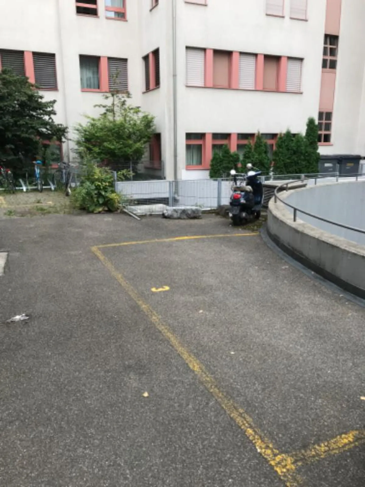 Parking - Photo 1 sur 1