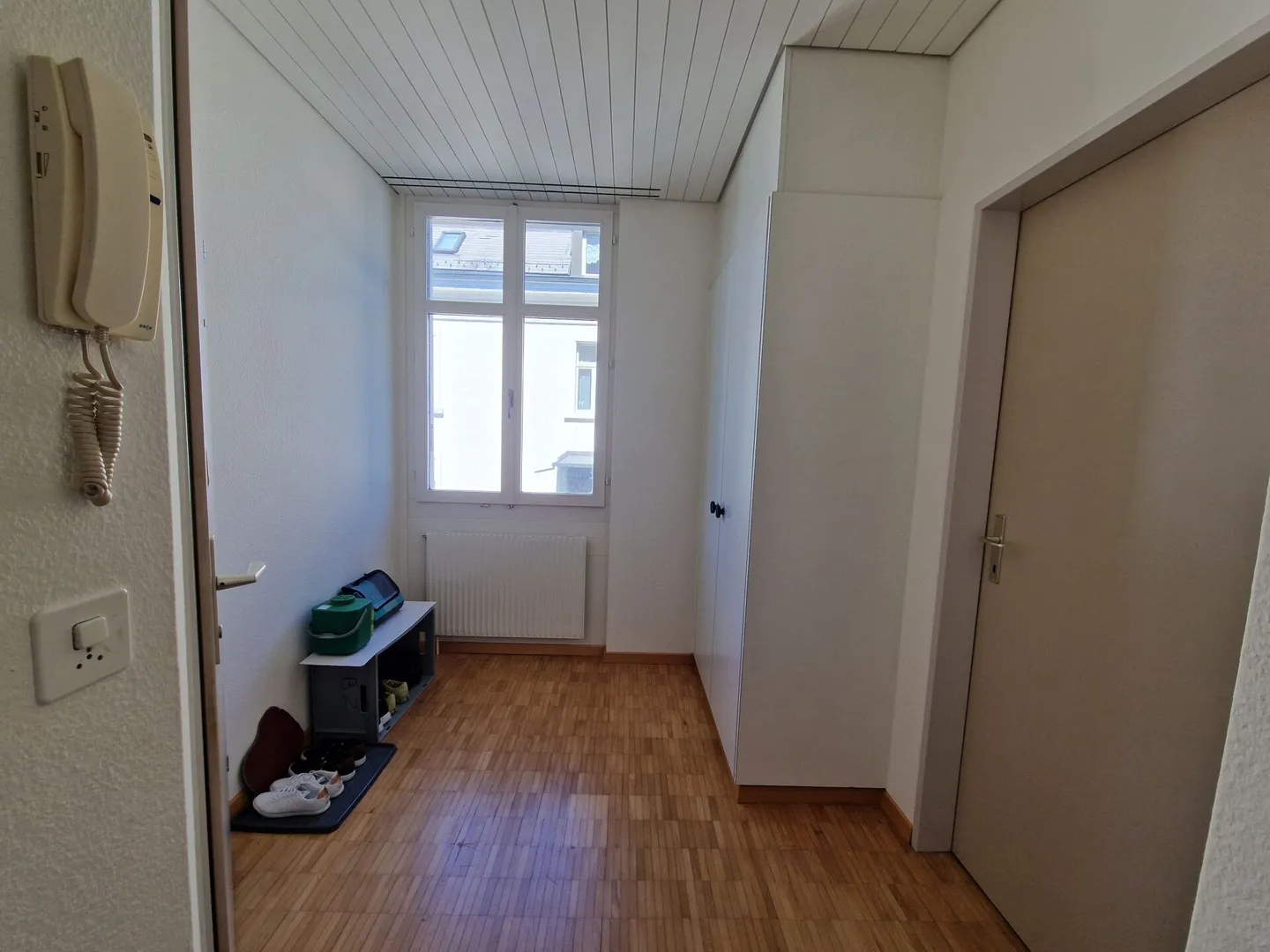 Appartamento 2.5 locali vicino al centro - Foto 3 di 5