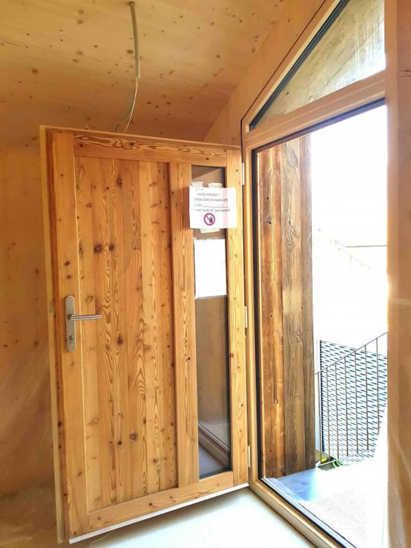 New adjoining house with 3.5 rooms, 2 parking spaces and 1 cellar - Photo 6 of 15