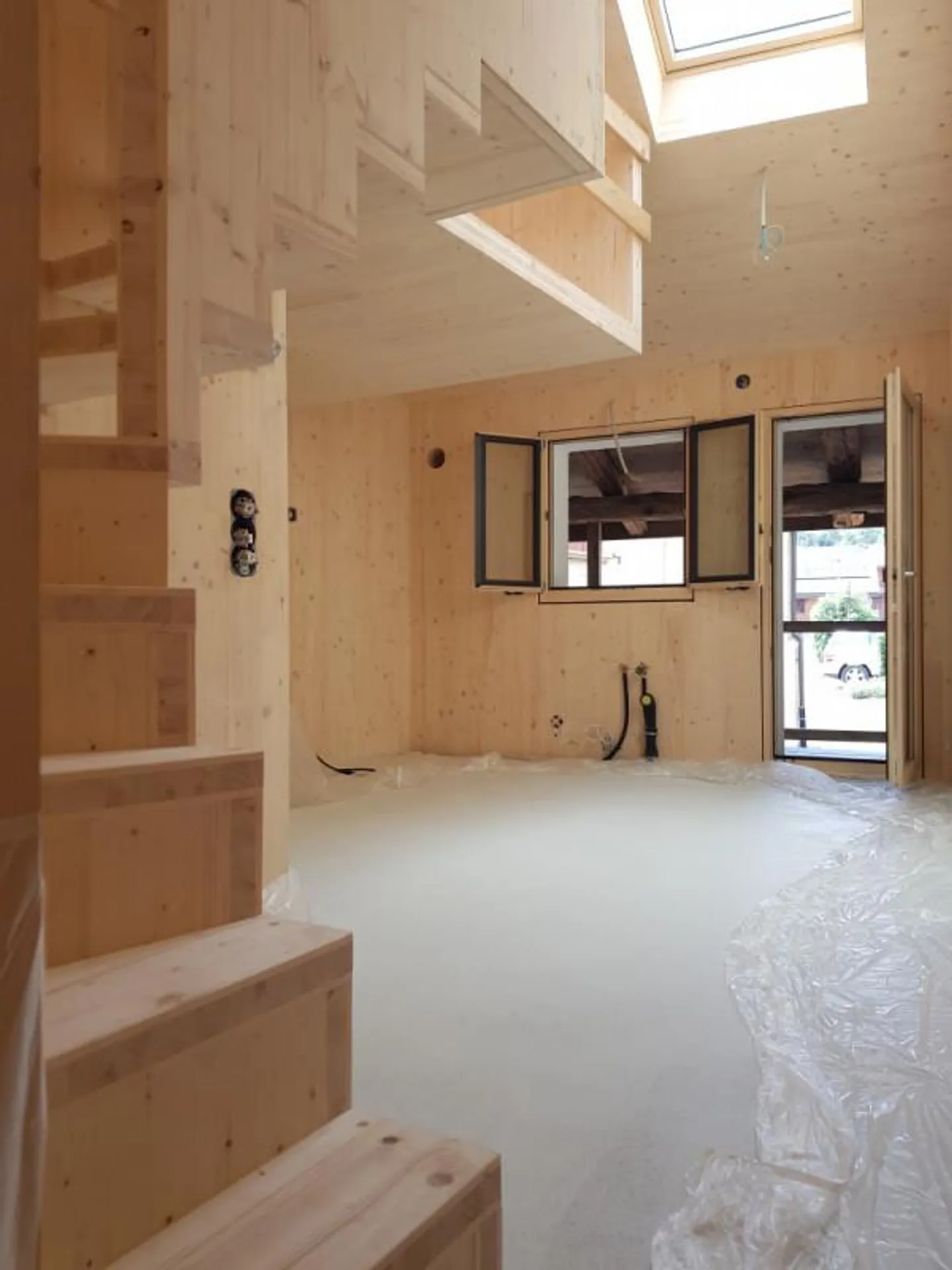 New adjoining house with 3.5 rooms, 2 parking spaces and 1 cellar - Photo 8 of 15
