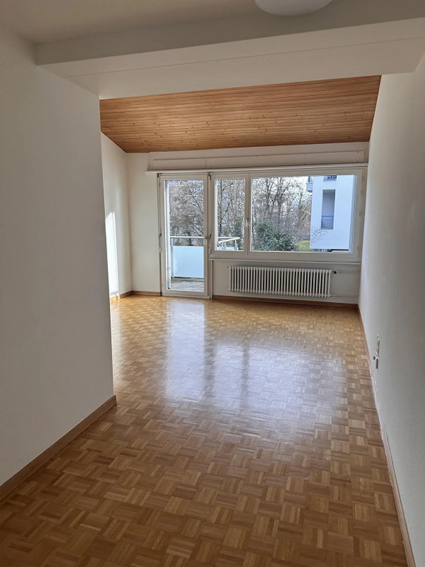 Appartamento 2 1/2 stanze nel centro di Sursee - Foto 1 di 10