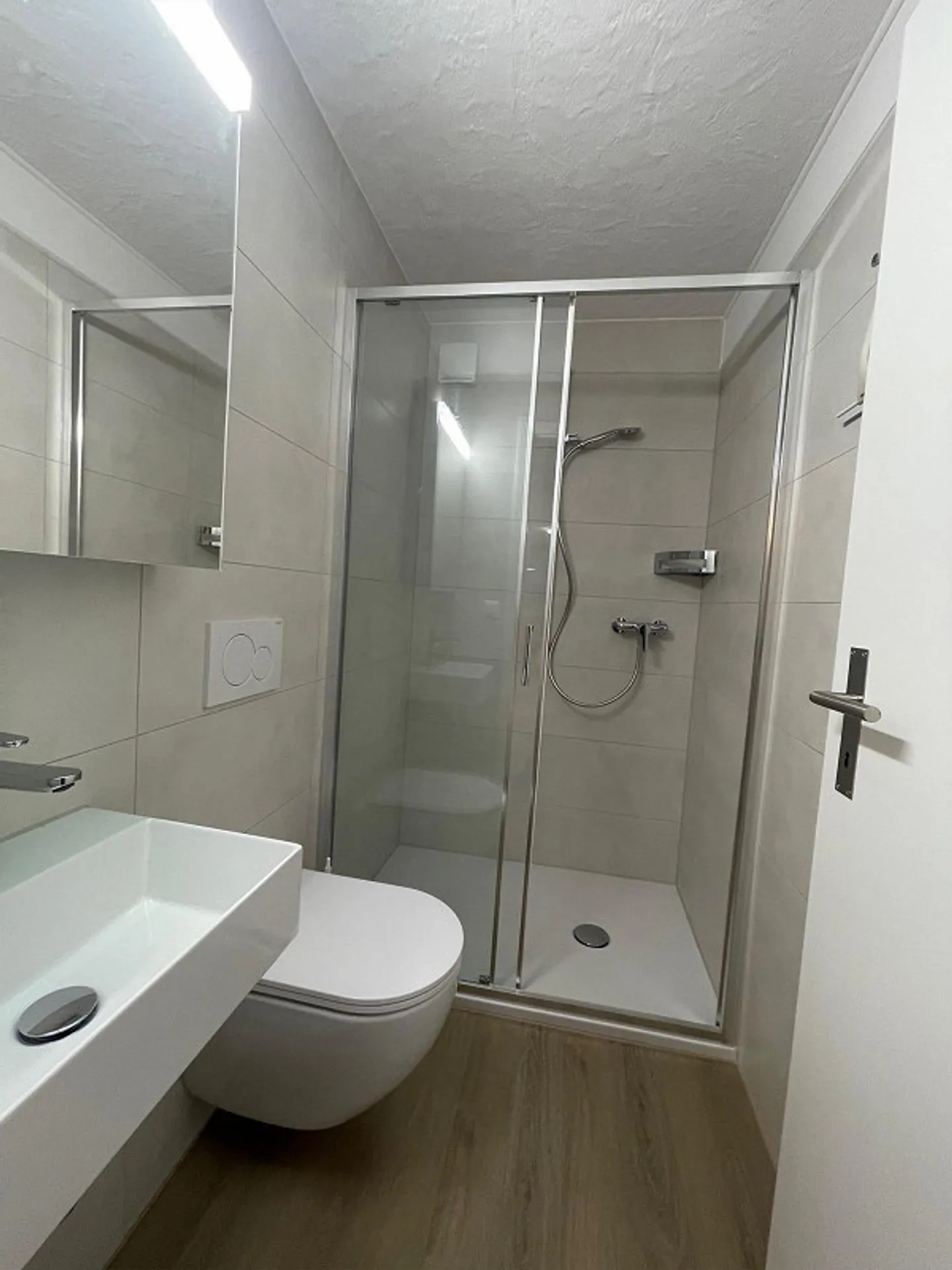 1 Room Studio - Photo 4 of 7