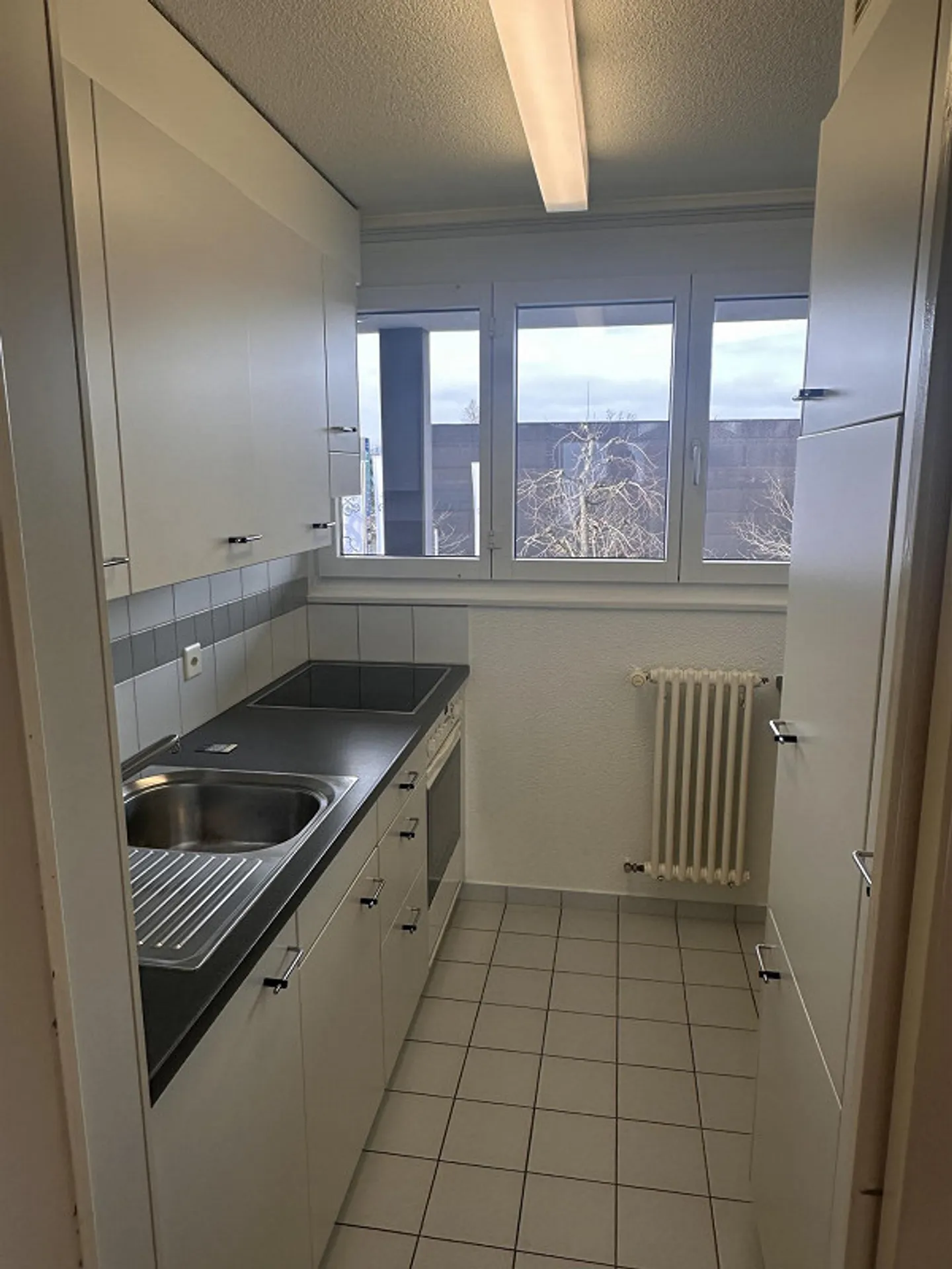 Appartamento 2 1/2 stanze nel centro di Sursee - Foto 4 di 10