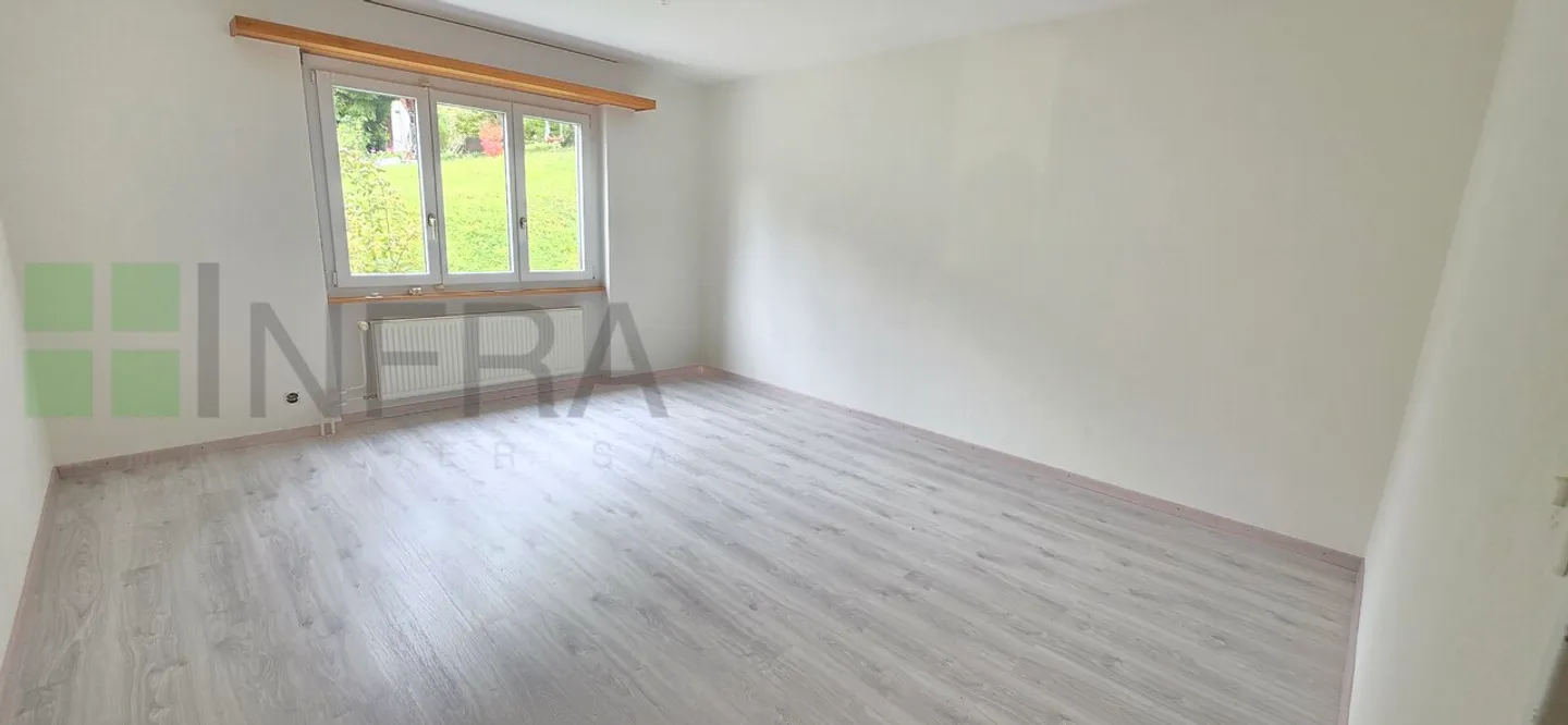 Casa con 6 camere, grande giardino e studio indipendente - Foto 9 di 25