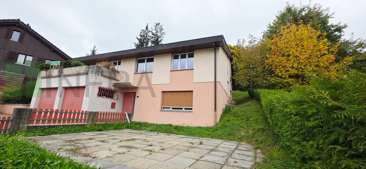 Casa con 6 camere, grande giardino e studio indipendente - Foto 13 di 25