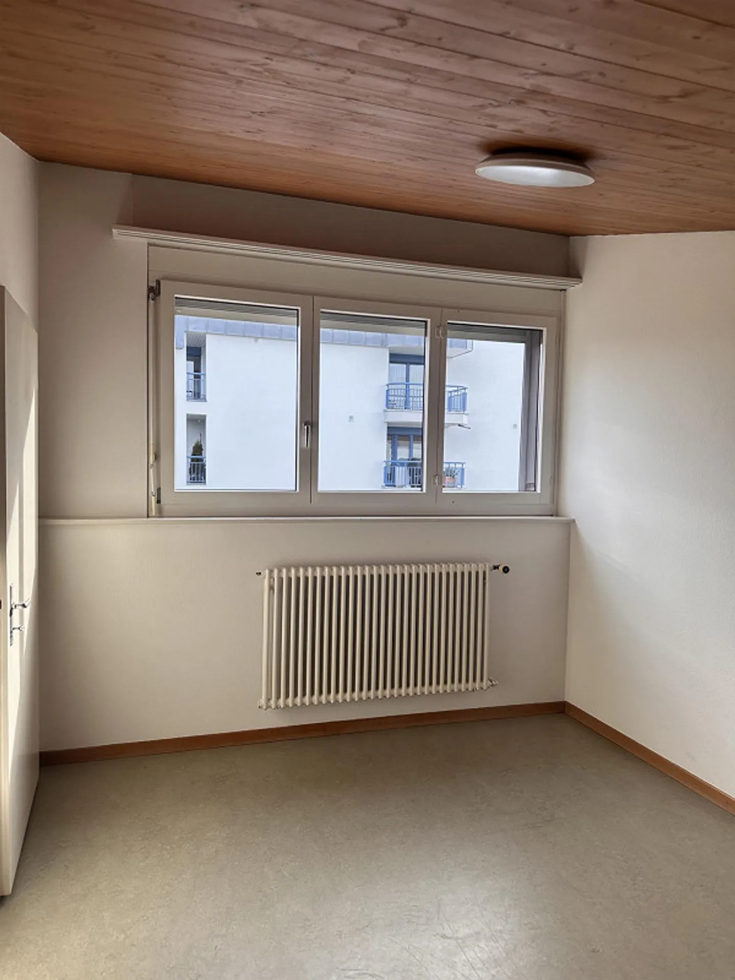 Appartamento 2 1/2 stanze nel centro di Sursee - Foto 9 di 10