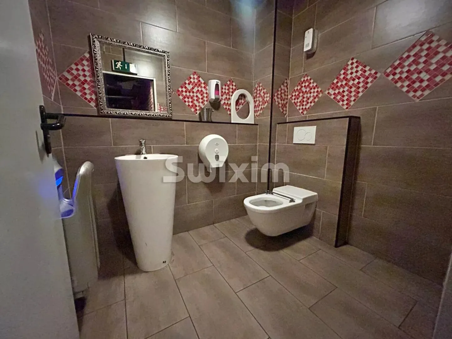 Commerce 2 pièces - Photo 5 of 5