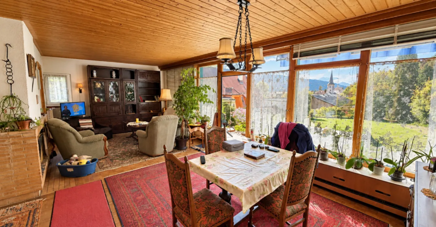 St-Imier, villa individuelle de 4.5 pièces avec terrain - Foto 4 di 13