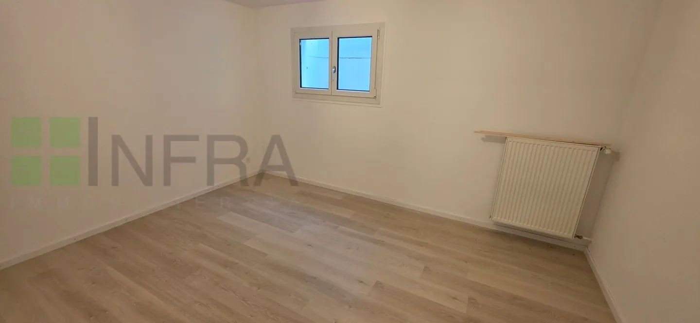 Casa con 6 camere, grande giardino e studio indipendente - Foto 16 di 25