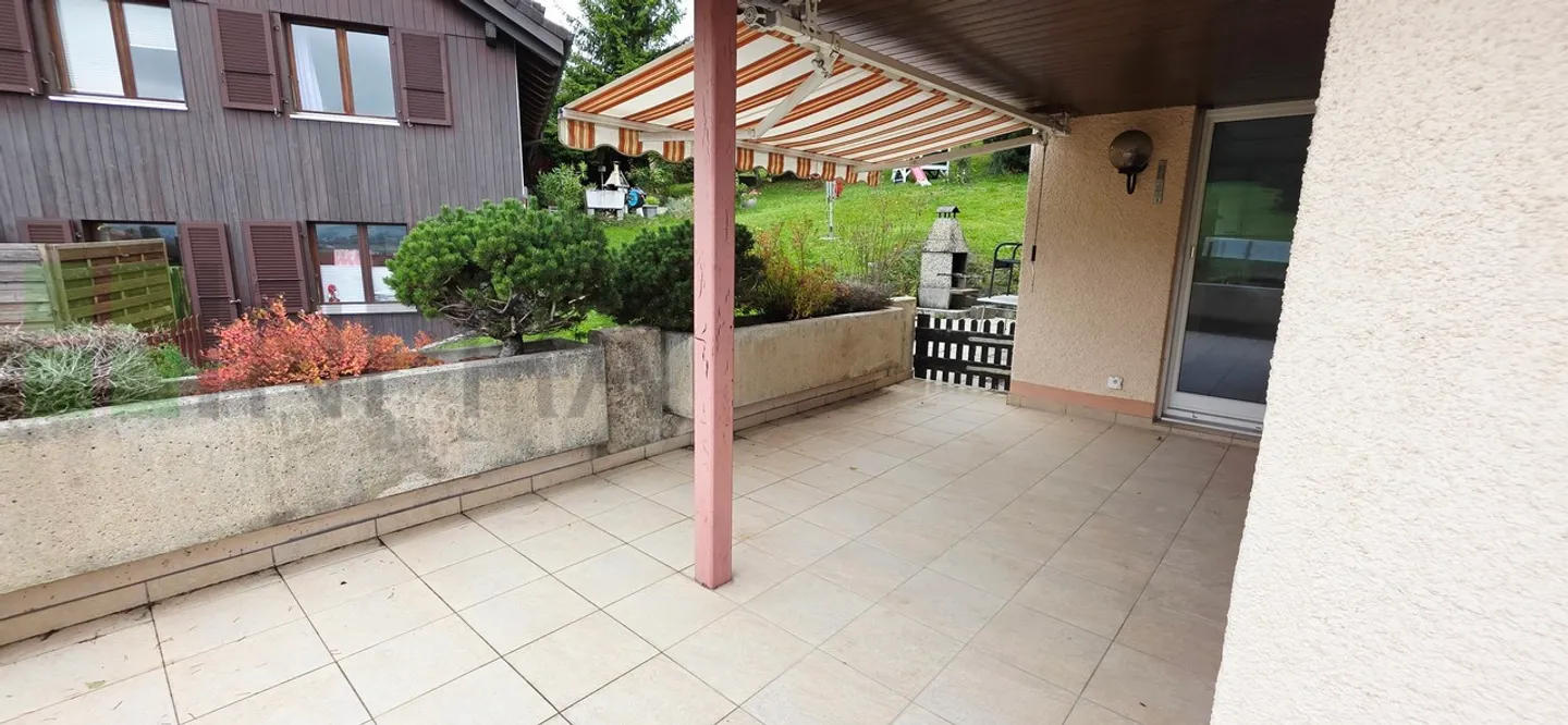 Casa con 6 camere, grande giardino e studio indipendente - Foto 17 di 25